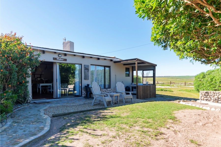 5 Bedroom Property for Sale in Trekoskraal Western Cape